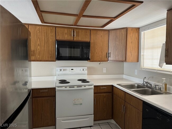 property at 3823 S Maryland Pkwy