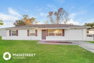 2201 Pike Ct in Cocoa, FL - Building Photo