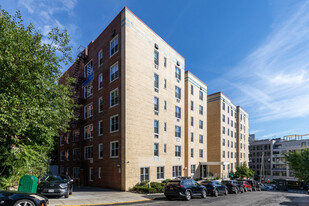 2390 Palisade Ave Apartments