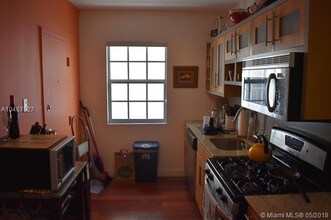 815 Euclid Ave-Unit -12 in Miami Beach, FL - Building Photo - Building Photo