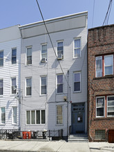 514 11th St in Union City, NJ - Building Photo - Building Photo