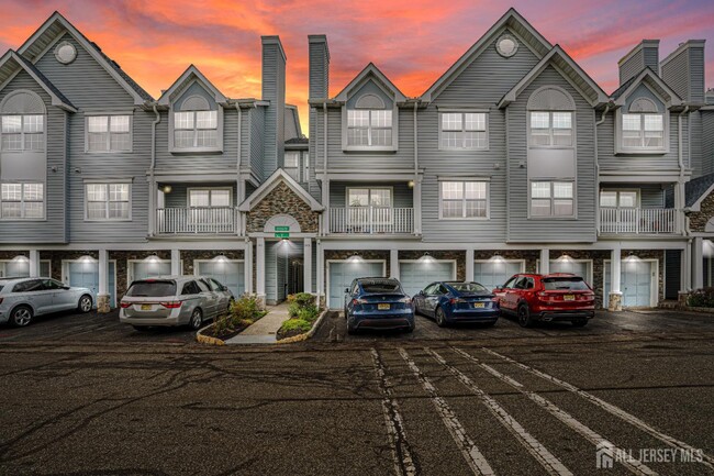 199 Prestwick Way in Edison, NJ - Building Photo - Building Photo