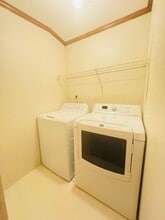 24 Alma Ave in Ipswich, SD - Building Photo - Building Photo