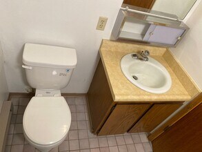 2005 NE Terre View Dr in Pullman, WA - Building Photo - Building Photo