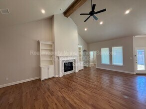 801 N 5th St in Wolfforth, TX - Building Photo - Building Photo