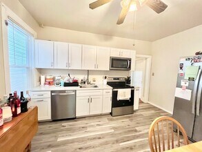 19 Sachem St, Unit 1 in Boston, MA - Foto de edificio - Building Photo