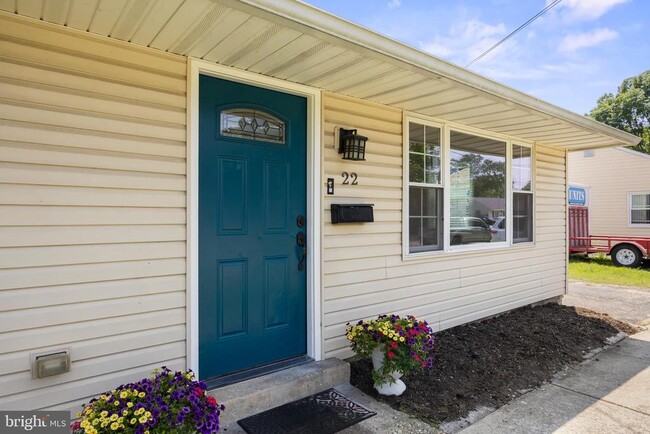 22 Holly Dr in Berlin Township, NJ - Building Photo - Building Photo