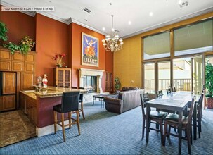 7100 Alvern St, Unit 203 in Los Angeles, CA - Foto de edificio - Building Photo