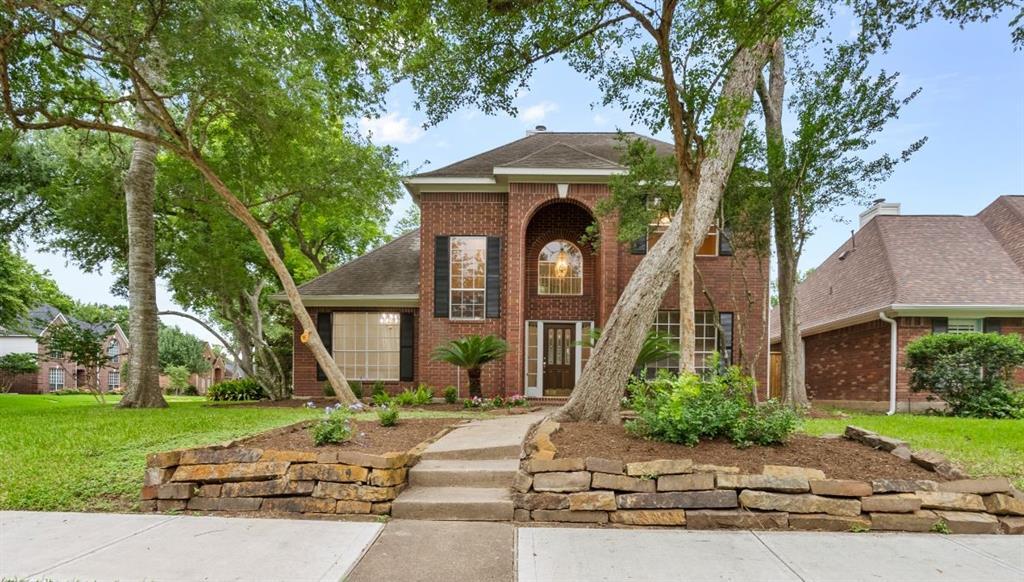 6614 Berrytree Ln in Sugar Land, TX - Building Photo