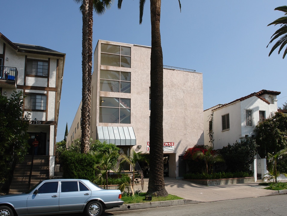 Shamsi Apartments in Hollywood, CA - Foto de edificio