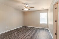 816 The Heights Ln photo'