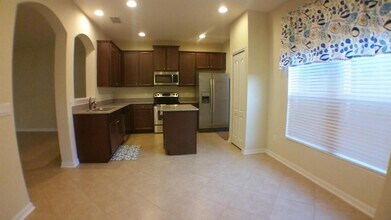 550 Juniper Springs Dr in Groveland, FL - Building Photo - Building Photo