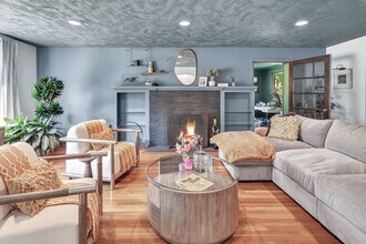 26 Pearsall Pl in Bridgeport, CT - Foto de edificio - Building Photo