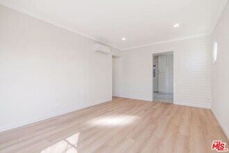 2308 Pisani Pl in Los Angeles, CA - Building Photo - Building Photo