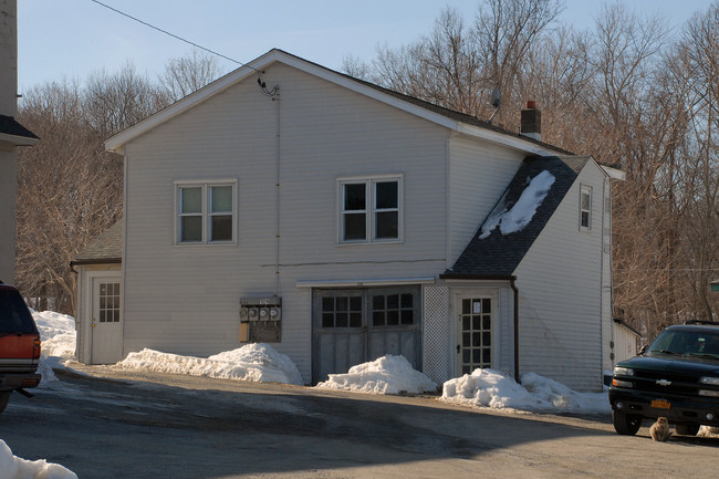 Mason Apartments in New Windsor, NY - Building Photo - Building Photo