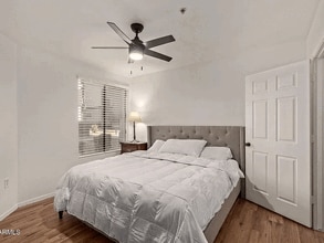 3848 N 3rd Ave, Unit 1047 in Phoenix, AZ - Building Photo - Building Photo