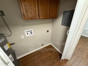 1610 Sun Valley Dr in Cleburne, TX - Building Photo - Building Photo