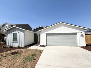 4063 Cinnabar Ct in Merced, CA - Building Photo - Building Photo
