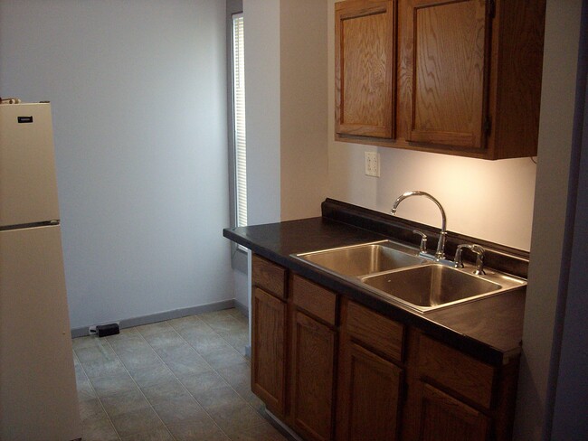 203 Dixon Ave, Unit A