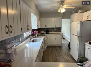 5525 S Washington St in Hinsdale, IL - Building Photo - Building Photo