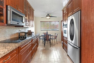 15075 Witney Rd in Delray Beach, FL - Building Photo - Building Photo