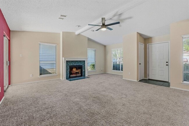 8401 Horton Trail in Austin, TX - Building Photo - Building Photo