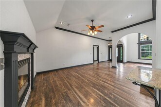 3 Rhonda Ln in Bella Vista, AR - Building Photo - Building Photo