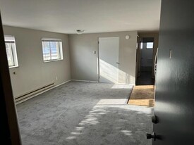 1605 41st St NW in Canton, OH - Building Photo