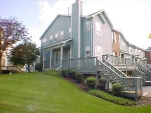 648 W Parkside Dr