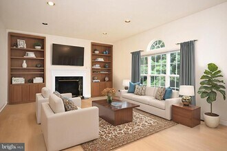 8223 Edge Hill Ln in Ellicott City, MD - Building Photo - Building Photo