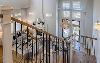 704 Hunt Ave in St Helena, CA - Building Photo - Building Photo