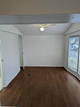 7102 Cowpoke Trail in Lago Vista, TX - Building Photo - Building Photo