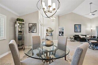 6605 Southfork Ct in Naples, FL - Building Photo - Building Photo