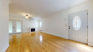 972 Reed Rd in Mansfield, OH - Building Photo - Building Photo