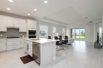 223 O'keeffe Cir in Bradenton, FL - Building Photo - Building Photo