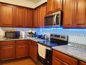 157 Innis Brk Cir in Cartersville, GA - Building Photo - Building Photo