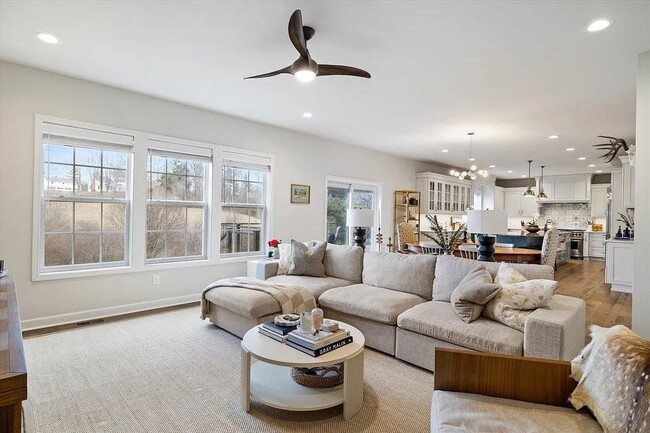 840 Jefferson Cir in Christiansburg, VA - Foto de edificio - Building Photo