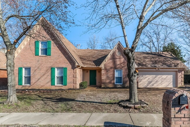 property at 5554 Harvey Pointe Ln
