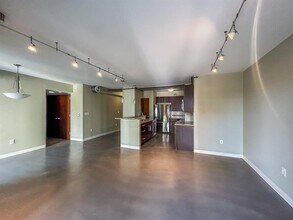 800 Brazos St in Austin, TX - Building Photo - Building Photo