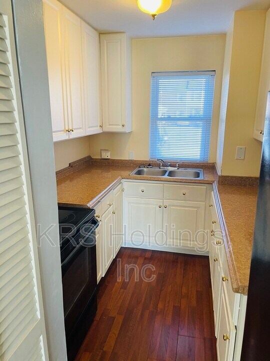 402 Britnie Ct Photo
