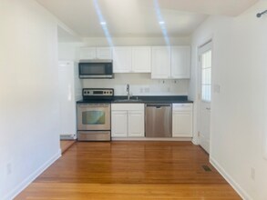 18342 Clarke Rd in Tall Timbers, MD - Building Photo - Building Photo