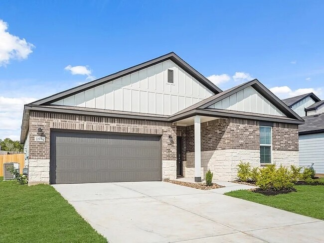 11974 Wisteria Mdws Dr in Willis, TX - Building Photo - Building Photo