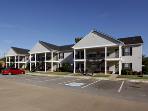 X-Addison Place Apartments in Fort Smith, AR - Building Photo - Building Photo