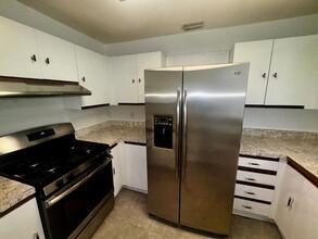 968 Stucki Terrace in Winter Garden, FL - Building Photo - Building Photo