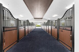 14628 Drafthorse Ln in Wellington, FL - Building Photo