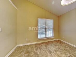 136 Trickle Dr in Summerville, SC - Building Photo - Building Photo