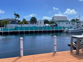6099 Overseas Hwy in Marathon, FL - Building Photo - Building Photo