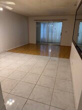 9374 SW 3rd St in Boca Raton, FL - Building Photo - Building Photo