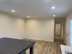 205 Plum Dr in Raeford, NC - Building Photo - Building Photo