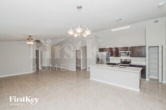 811 Andrew St SE in Palm Bay, FL - Building Photo - Building Photo